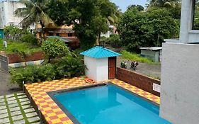 Scarlet Resort